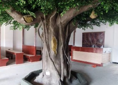 仿真水泥包柱榕樹(shù)